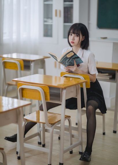 《上流社会》电影_超清电影完整版