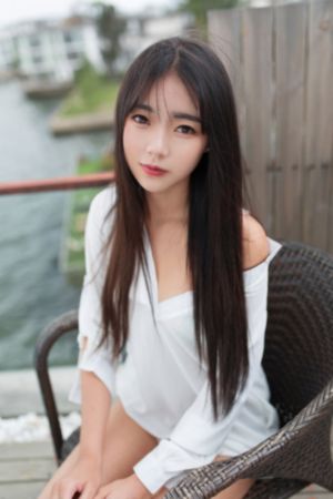 黄色影片一级_青苹果乐园免费高清观看
