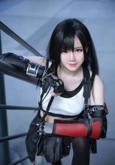 美女扒开粉嫩的尿囗给男生桶小说_1080P在线播放观看